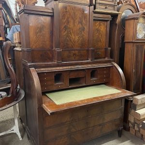 S28 Mahoniowy sekretarzyk, XIX w.