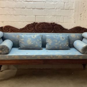 S60 Sofa, XIX w.