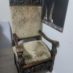 S243 Tron królewski