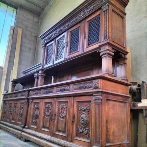 S401 Kredens + pomocnik