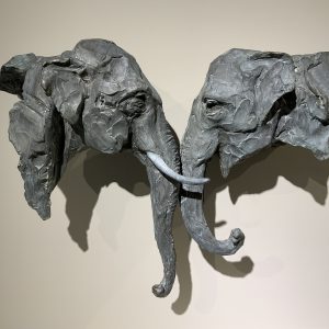 KO13 Dwa słonie, Rzeźba