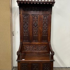 S1562 Gotycki tron katedralny