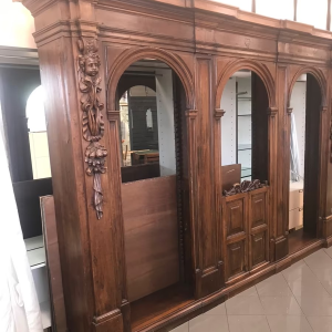 334 cm x 235cm x 43 cm