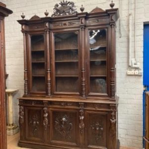 S1781 Renesansowa biblioteka