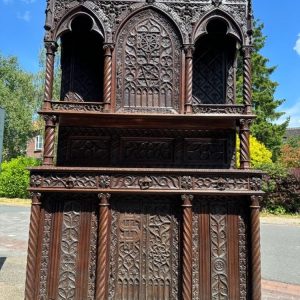 S1821 Gotycki kredens, XIX w.