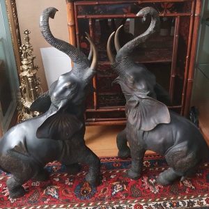S2261 Para słoni, Rzeźby, XX w.
