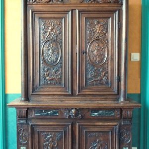 S2539 Renesansowy kredens, XVI w.