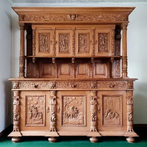 S159 Renesansowy kredens, XIX w.