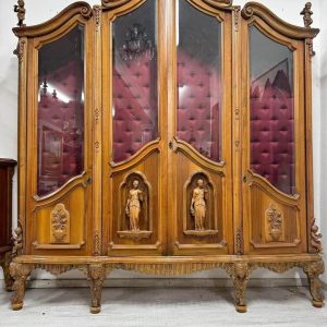 S880 Renesansowa gablota