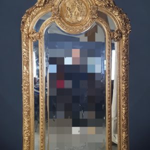 S2942 Duże lustro z puttami, XX w.