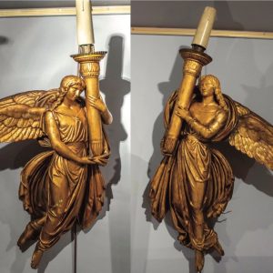 S2953 Para lichtarzy w kształcie aniołów, XVIII w.