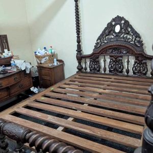 S702 Łoże z baldachimem