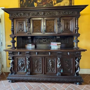 S303 Kredens z cherubami, XIX w.