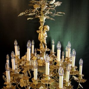 S1059 Żyrandol z puttem, XIX w.