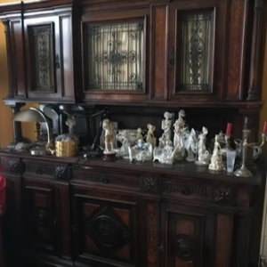 S3561 Renesansowy kredens