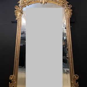 S2661 Ogromne lustro z cherubem, XIX w.