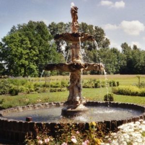 S2159 Duża rokokowa fontanna, XVIII w.