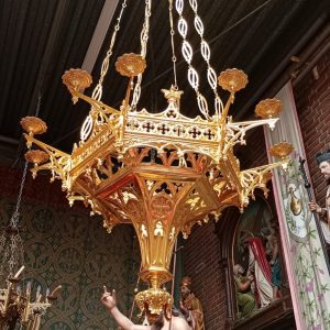 Lampa z brązu neogotyk