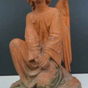 S1376 Anioł, Rzeźba