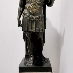 S209 Juliusz Cezar w zbroi, Rzeźba, XIX w.