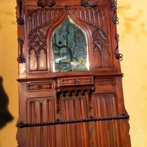 S909 2 x Neogotycki wieszak z lustrem, XIX w.