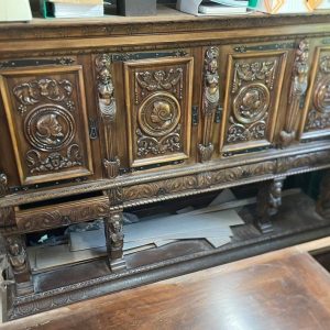 S1461 Renesansowa szafka bufetowa