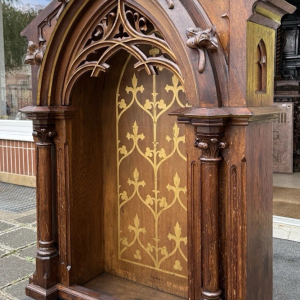 S4026 Neogotycki ołtarzyk