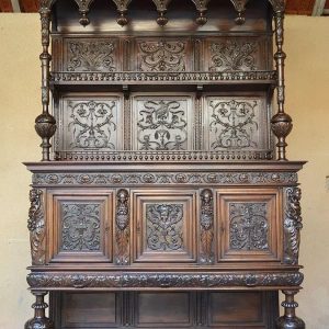 S4103 Renesansowy kredens z kariatydami, XIX w.