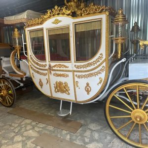 S3484 Powóz elektryczny kareta