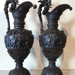 S446 2 x Neorenesansowy dzban, XIX w.