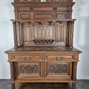 S4232 Gotycki pomocnik