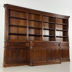 S244 Duża biblioteka, XX w.