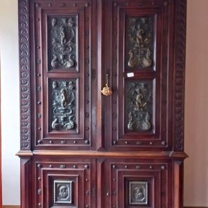 S402 Renesansowa szafa