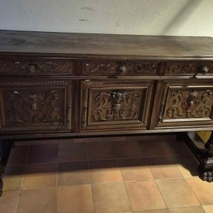 S943 Renesansowa szafka bufetowa
