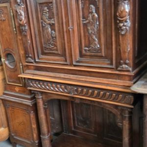 S2595 Neogotycka szafka, XX w.