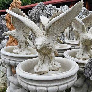 S2145 Orzeł, Rzeźba