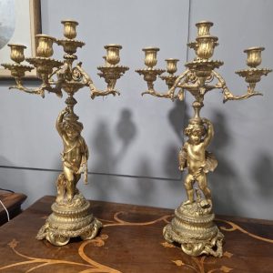 S1041 Para kandelabrów z cherubami, XIX w.