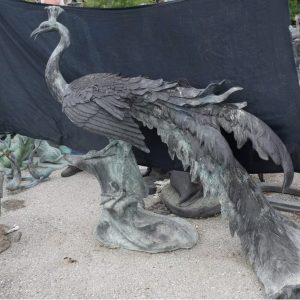 S2338 Paw, Duża rzeźba, XX w.