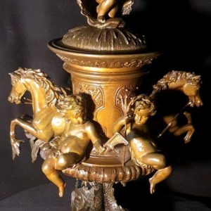 S3827 Puchar z dziećmi i koniami, XIX w.