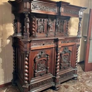 S4044 Neorenesansowy kredens