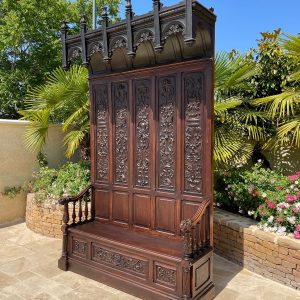 S2806 Neogotycka ławka/skrzynia, XIX w.