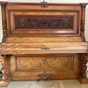 S908 Pianino, XIX w.