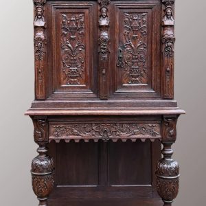 S4501 Neorenesansowa szafka z kariatydami, XIX w.