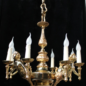 S4509 Żyrandol z kariatydami, XX w.