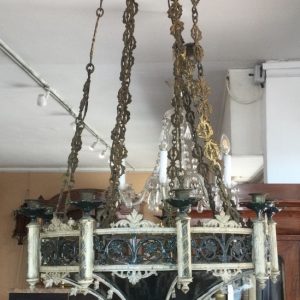 S701 Neogotycki żyrandol, XIX w.