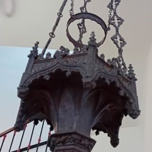 S2683 Neogotycki żyrandol, XIX w.