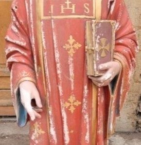 S2735 Święty męczennik, Rzeźba