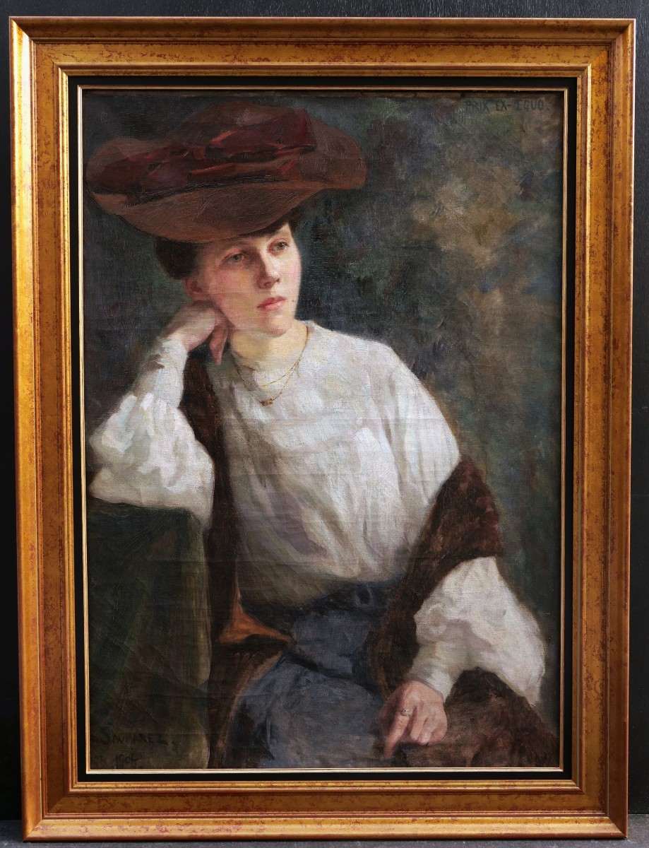 K52 Portret Młodej Kobiety Siedzącej w Kapeluszu - obrazek 5