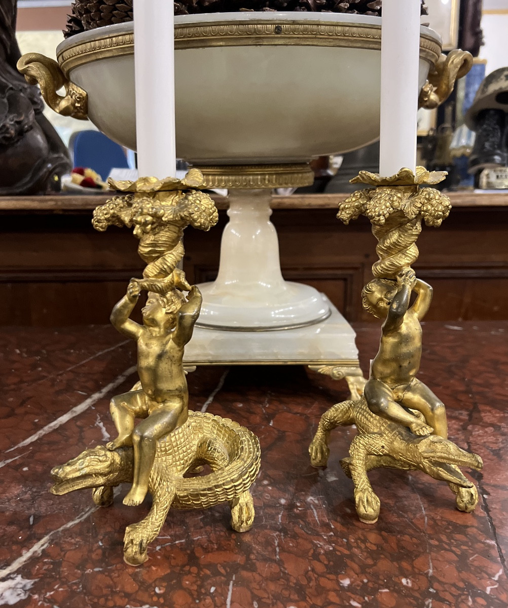 S1530 2 x Świecznik z puttami na waranach, XIX w.