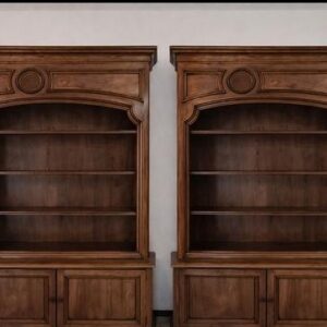 K81 Para klasycznych regałów drewnianych, dzielących się.